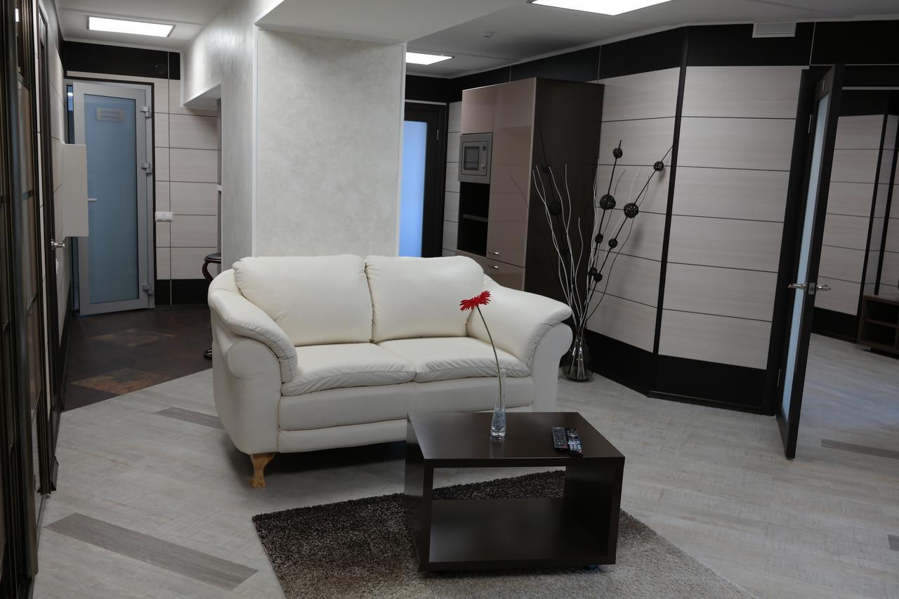 Apartments Daf-Center Uralsk Exterior photo